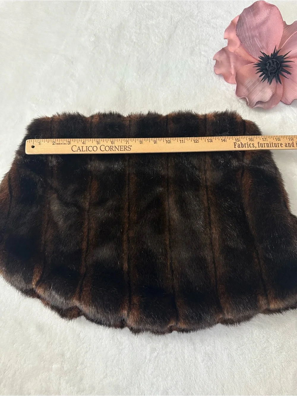 NWT Necessary Object Faux Fur Shrug Stole Women One Size Brown